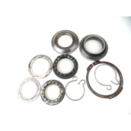 ASSE PERNO MOZZO RUOTA POSTERIORE CON ACCESSORI DUCATI MULTISTRADA 1000 DS 2005