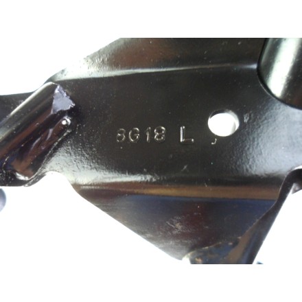 MANUBRIO STERZO TELAIETTO SUPPORTO FARO FRONTALE PIAGGIO BEVERLY 125 TOURER 2008