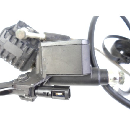 GRUPPO FRENO ANTERIORE PINZA E POMPA DESTRA PIAGGIO BEVERLY 125 TOURER 2008