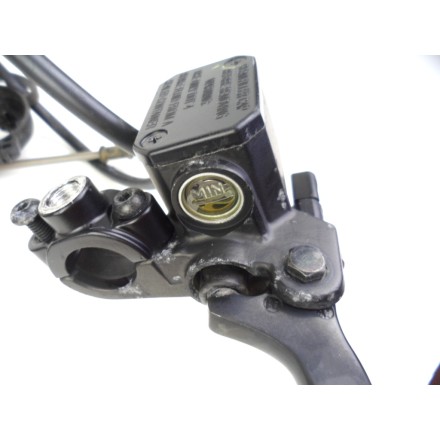 GRUPPO FRENO ANTERIORE PINZA E POMPA DESTRA PIAGGIO BEVERLY 125 TOURER 2008