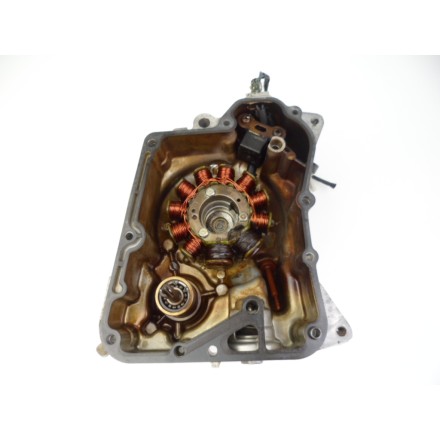 COPERCHIO CARTER CON STATORE ALTERNATORE E POMPA ACQUA KYMCO GRAND DINK 125 2005