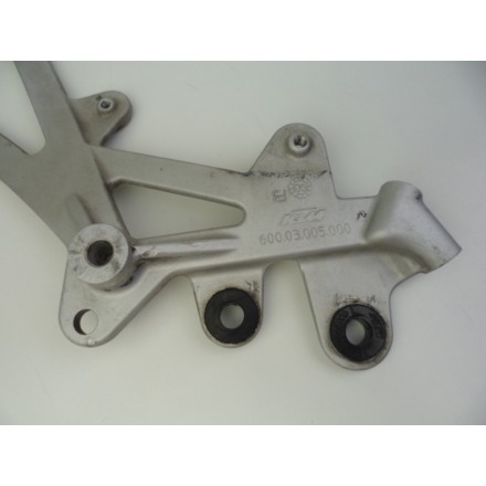 SET SUPPORTI MOTORE TELAIO STAFFE 60003006000 60003005000 KTM 990 Adventure 2008